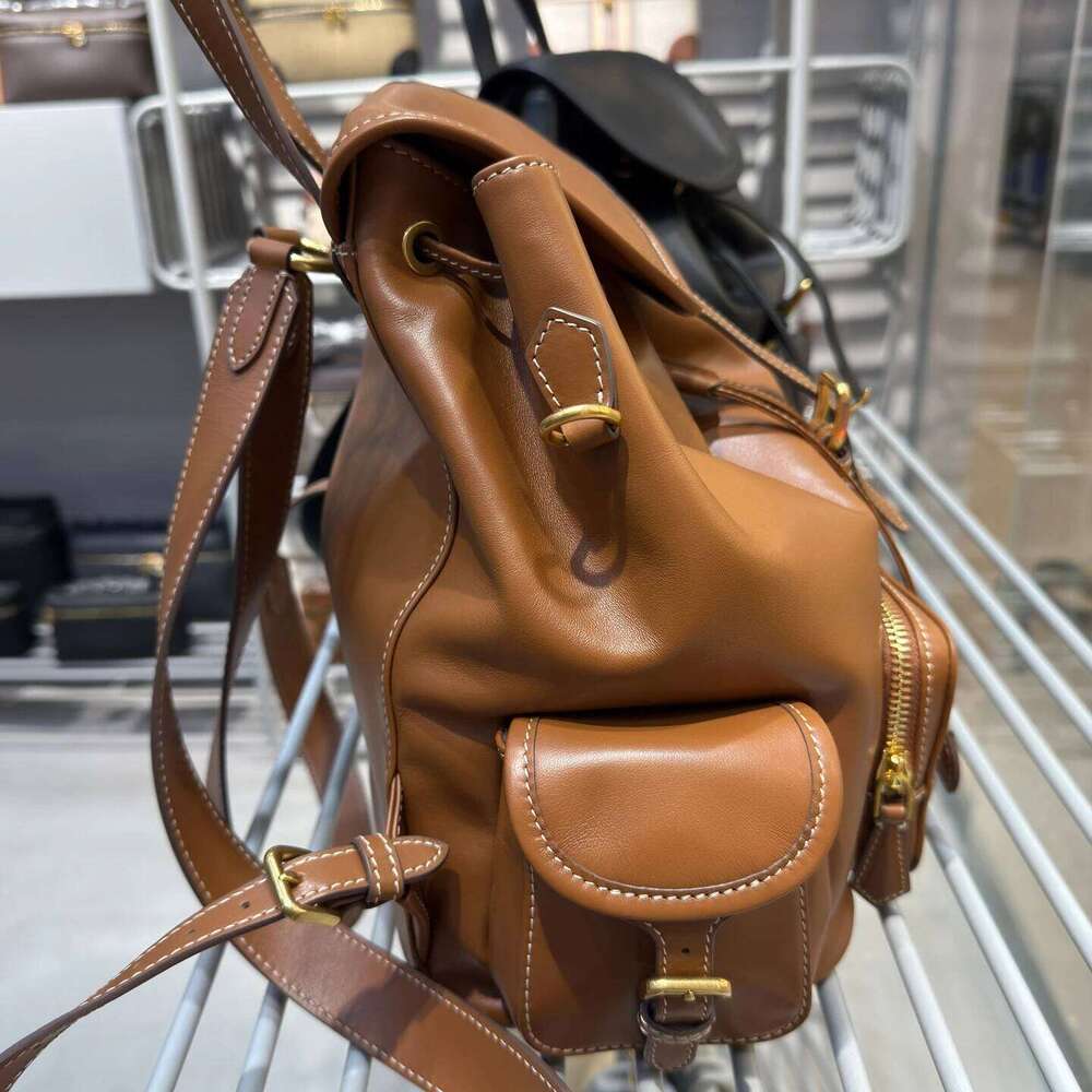 Hot Selling XHTY Genuine Leather Retro Backpack Female Bag Full-Grain Cowhide New Minority Advanced Feeling Fashion Commute Versatile Designer Bags