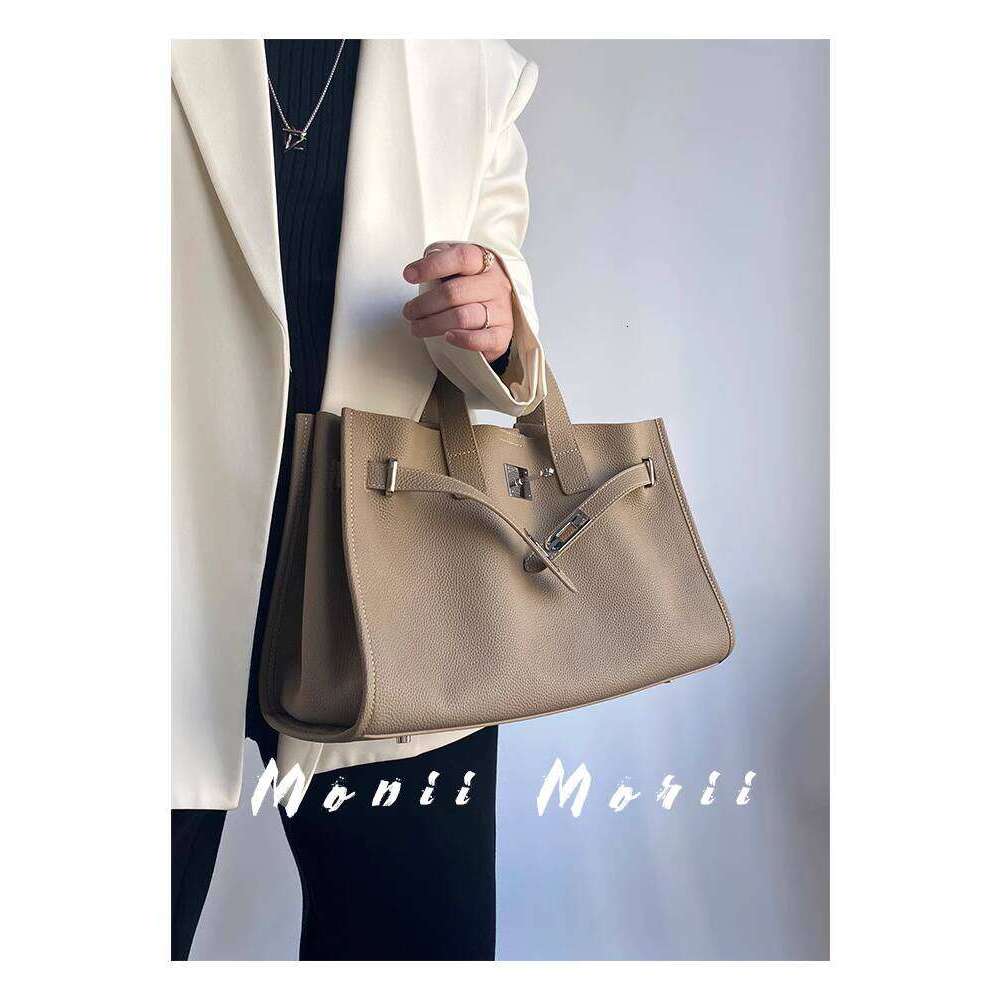 Designer Bag Tote Bag Shoulder Bag Monster King New Commuter Genuine Leather Simple Tote Bag Large Capacity Top Layer Cowhide Handbag