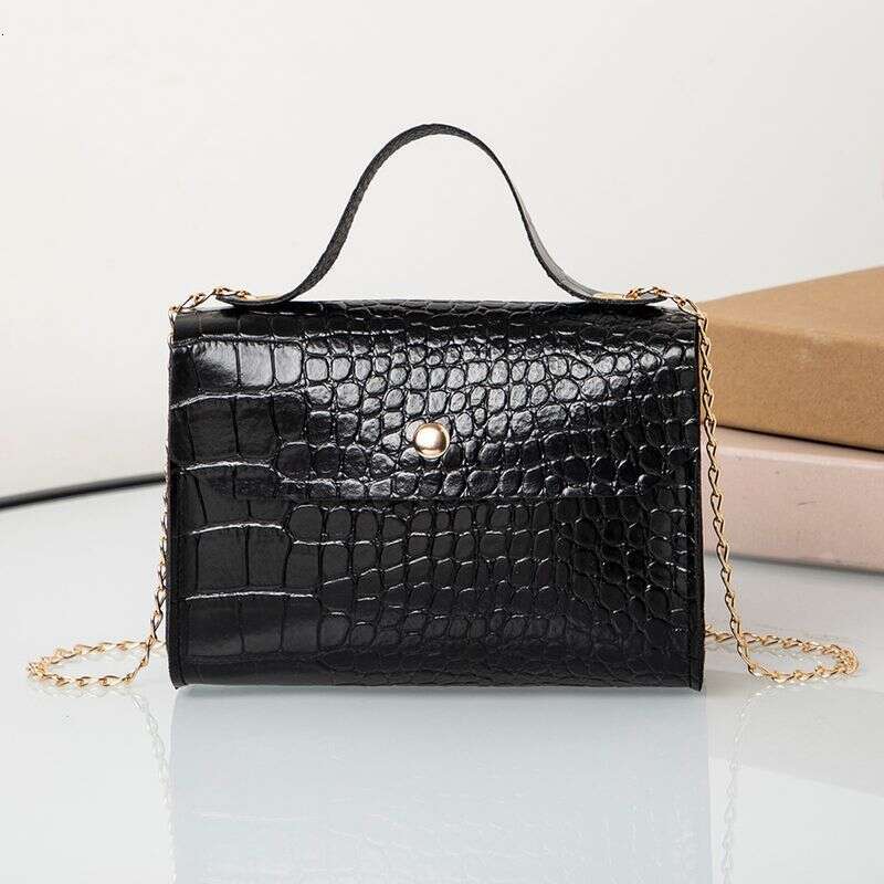 Crocodile Small Square Women's 2025 Korean Handbag Bag Leisure Hundred Exquisite