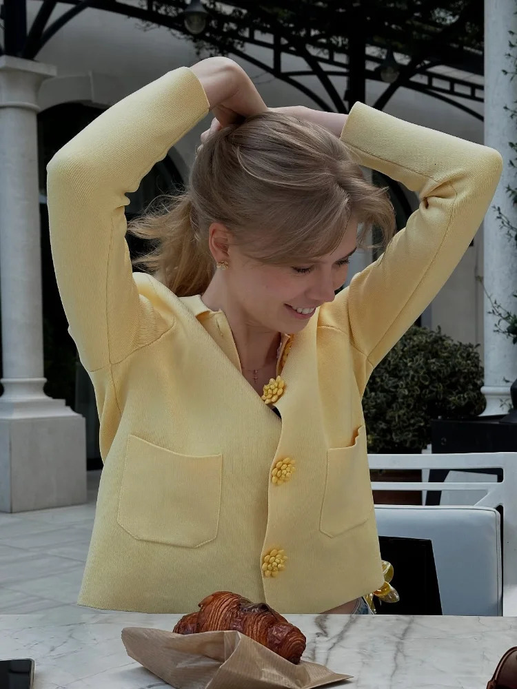 Flower Single Breasted Kntted Cardigans Women Loose Yellow Elegant Turndown Collar Sweaters Spring Casual Top Lady Coat 250819