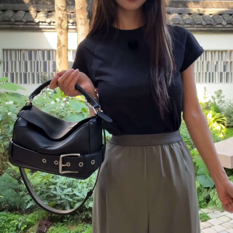 Designer Bag Tote Bag Shoulder Bag Autumn Winter New Belt Buckle Fashion Versatile Motorcycle Commuter Elegant Handheld Crossbody Niche Design Women S