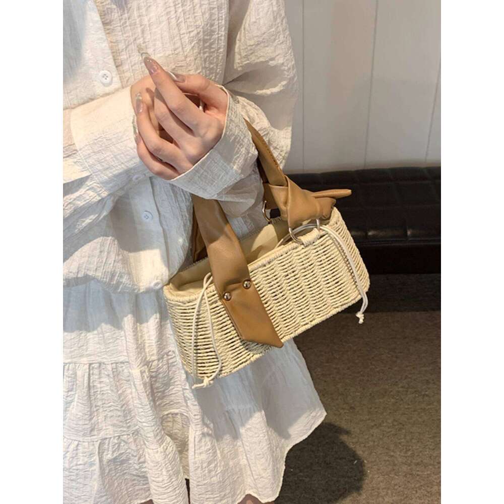 Designer Bag Tote Bag Shoulder Bag Mini Niche Design Handheld Straw For Women New Box Summer Handbag Versatile Simple Small Square Bag