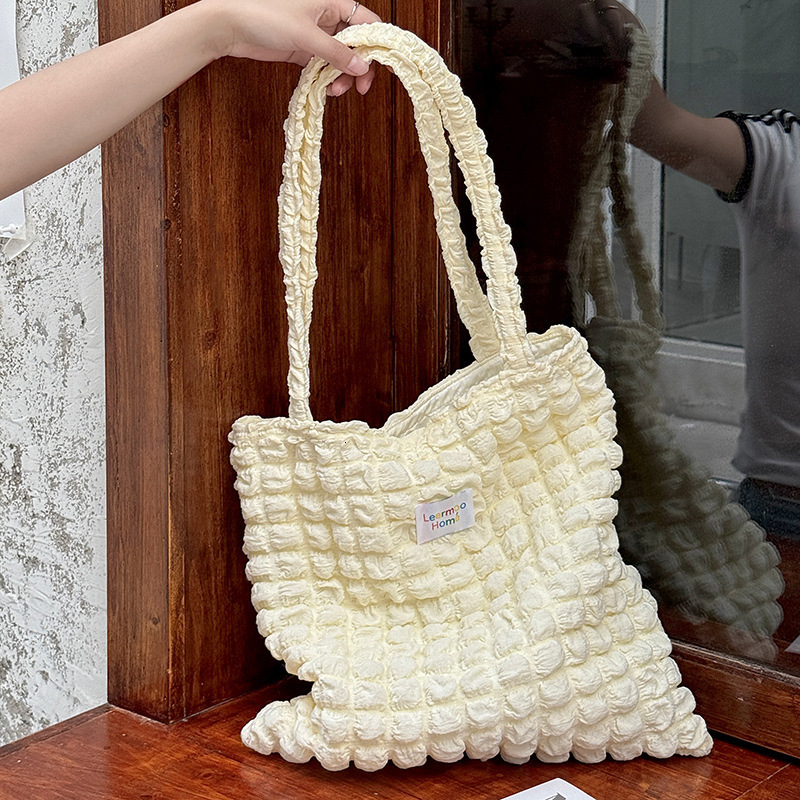 2025 Autumn New Puff Plaid Single Shoulder Underarm Bag Large Capacity Casual Niche Canvas Bag Qingxin Crossbody Bag Women's Crossbody Bag Design