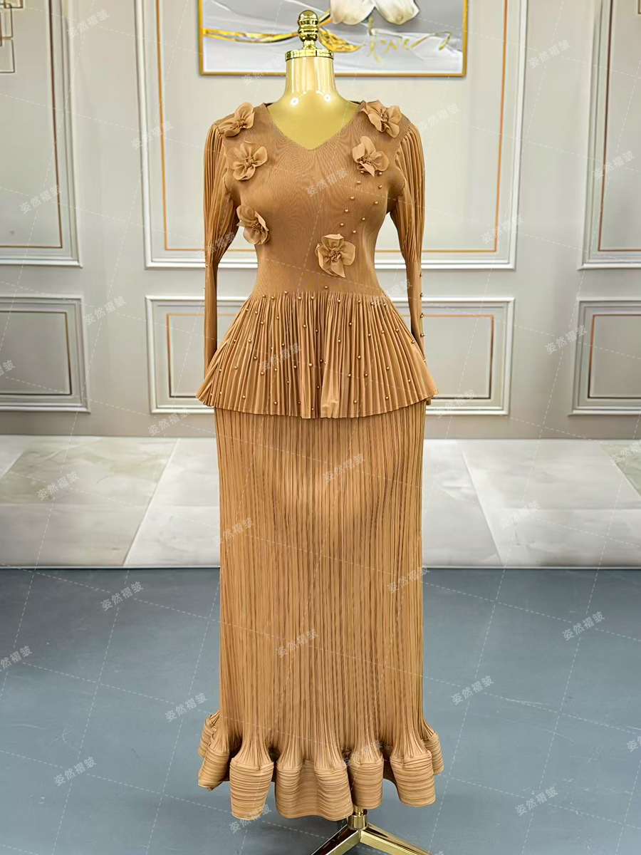 Women's Dresses Chic Floral Patterned Long Sleeve Gown with Decorative Fringe Accents 25105