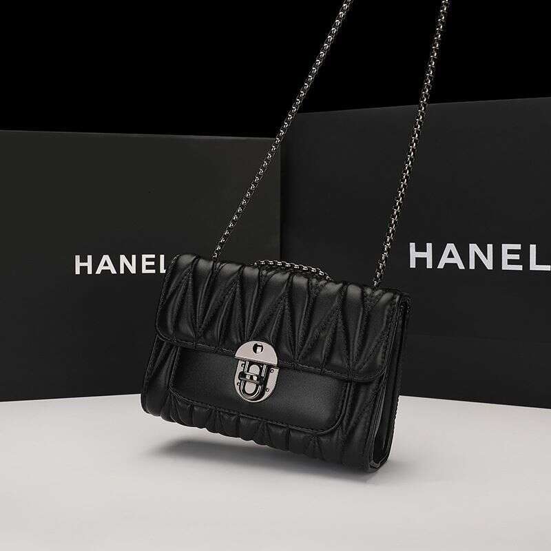 Women's 2023 new trend all-match niche design texture high-end French Messenger shoulder fashion small bag