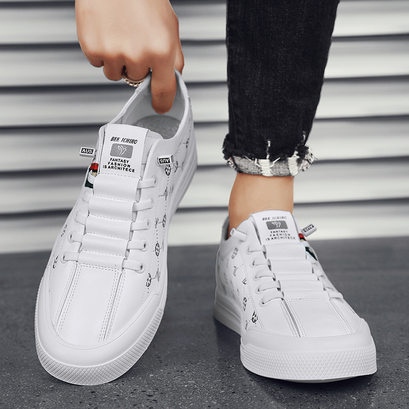 Men's summer fashion sneakers 2025 new genuine leather white shoes for lazy people, men's breathable versatile soft sole leisure trend