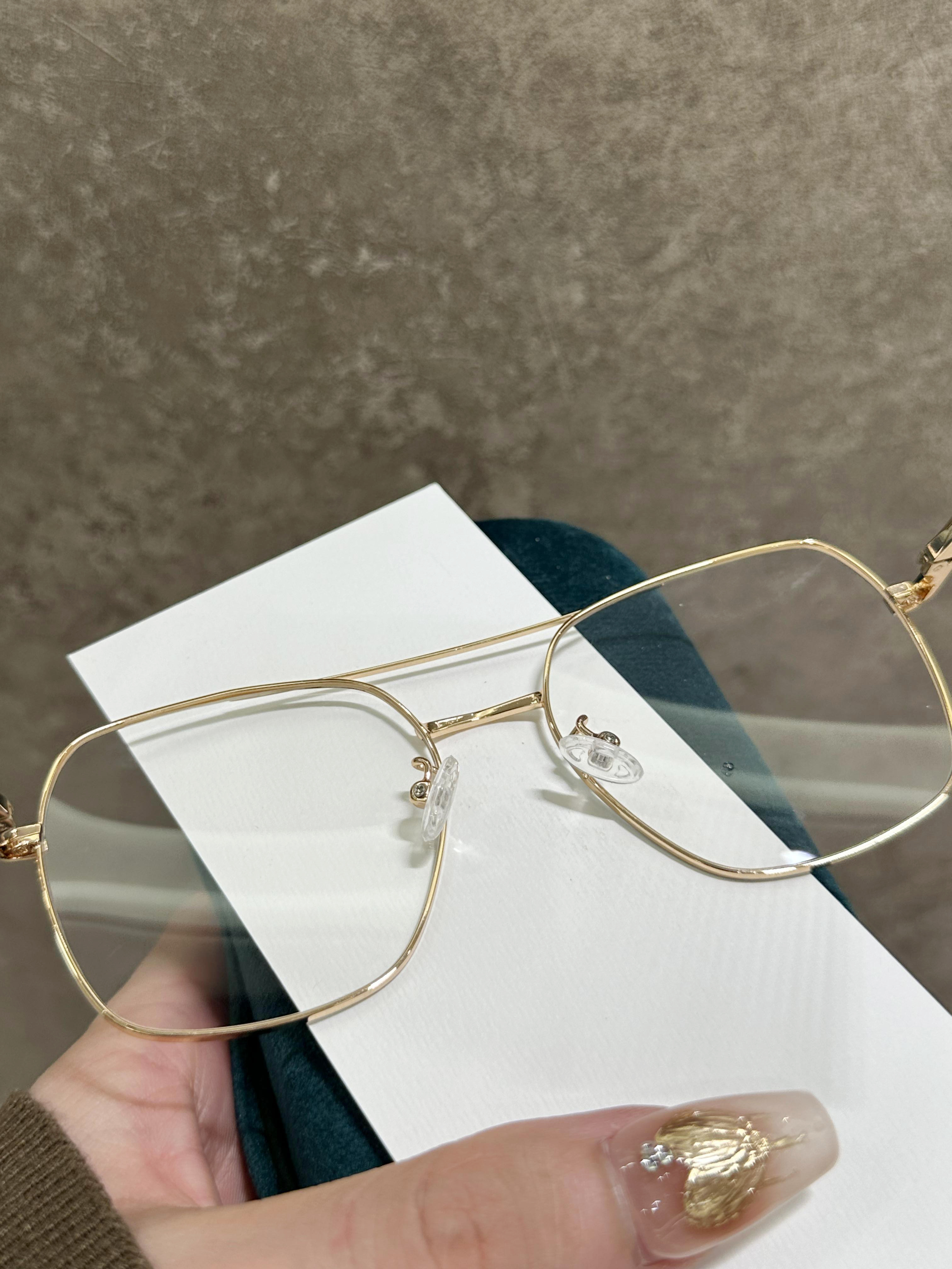 Ultra-light anti-blue light myopia glasses frame for women, plain glasses, metal frame G95-277