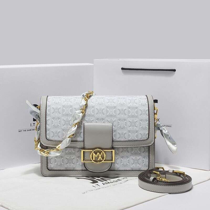 2024 New Women's Fashion Trend Printed Small Square Versatile One Shoulder Crossbody Bag High Quality Texture Handbag