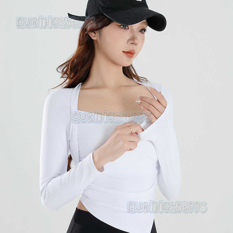 Autumn New Yoga Wear Sports Yoga Top Womens Sports Shirt with Chest Pad Long Sleeve Quick-dry Outdoor Fitness T-shirt H250819