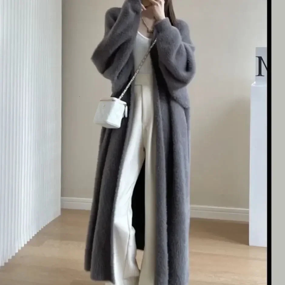 Womens Sweater Autumn and Winter Long Minklike Wool Cardigan Loose Thick MidLength Idle Style Knitted Coat 250819