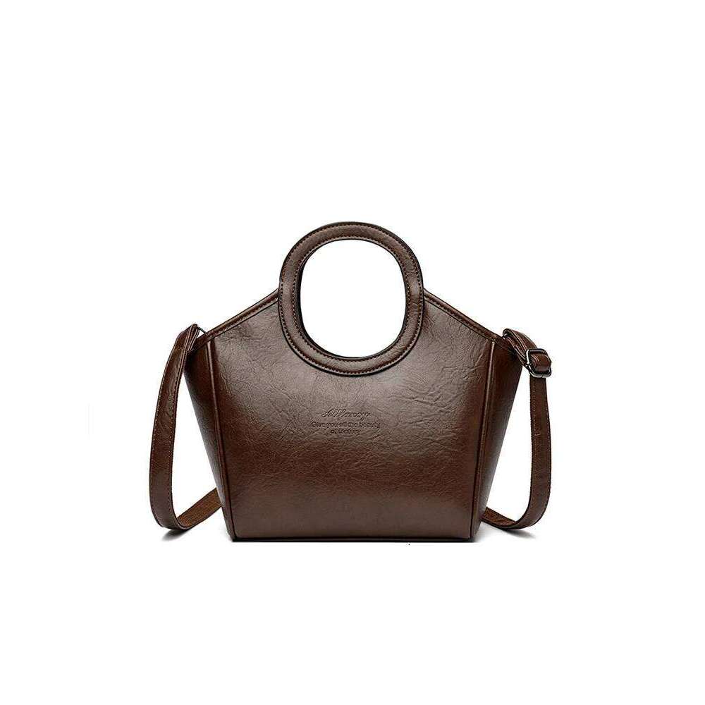 Trendy Leather Oulder Women Crossbody Handbag Soft Cowhide Small Size Basket Ape Everyday Bag For Middle Aged Mot