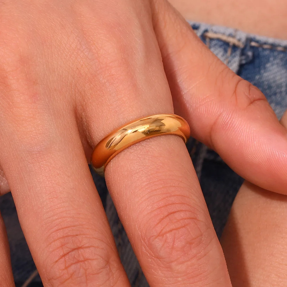 Stainless Steel 18K Gold-Plated Minimalist Unisex Ring 250815