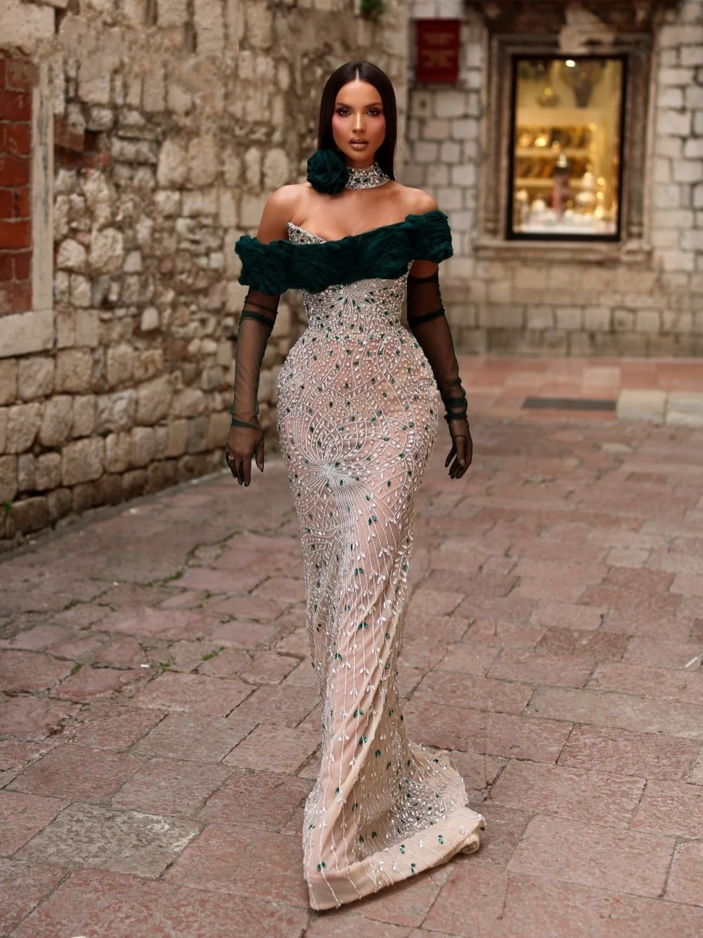 Gorgeous Mermaid Evening Dress Off Shoulder Crystal Beaded Prom Gowns Sleeveless Floor Length Party Dresses Customized