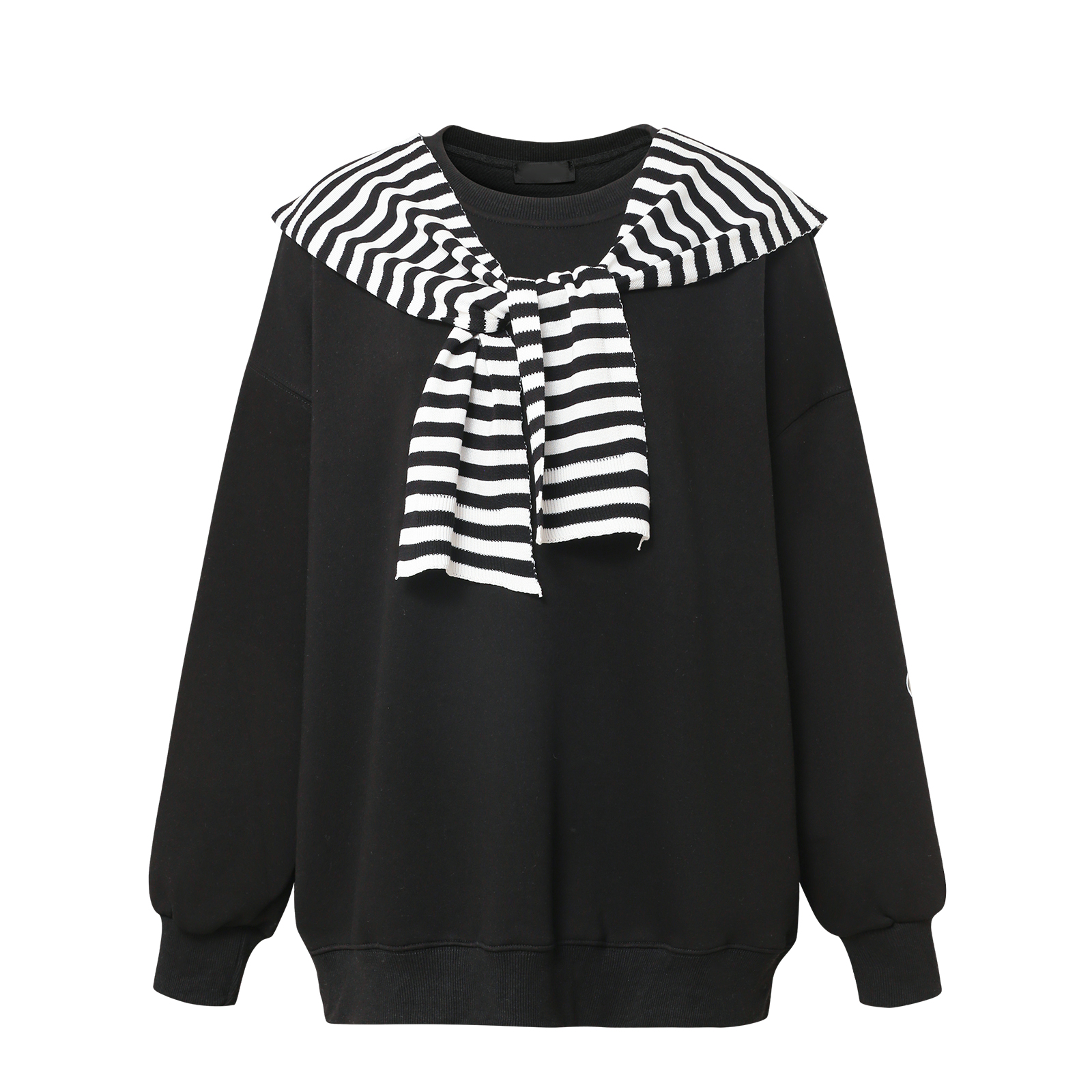 Modern Fashionable Lady's Jacket: Sea-themed Print and Personalized Cinch