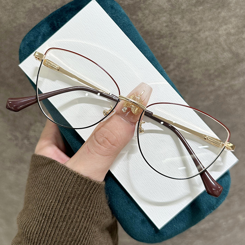 Fashionable, casual, versatile eyeglass frames with blue light protection G95-293