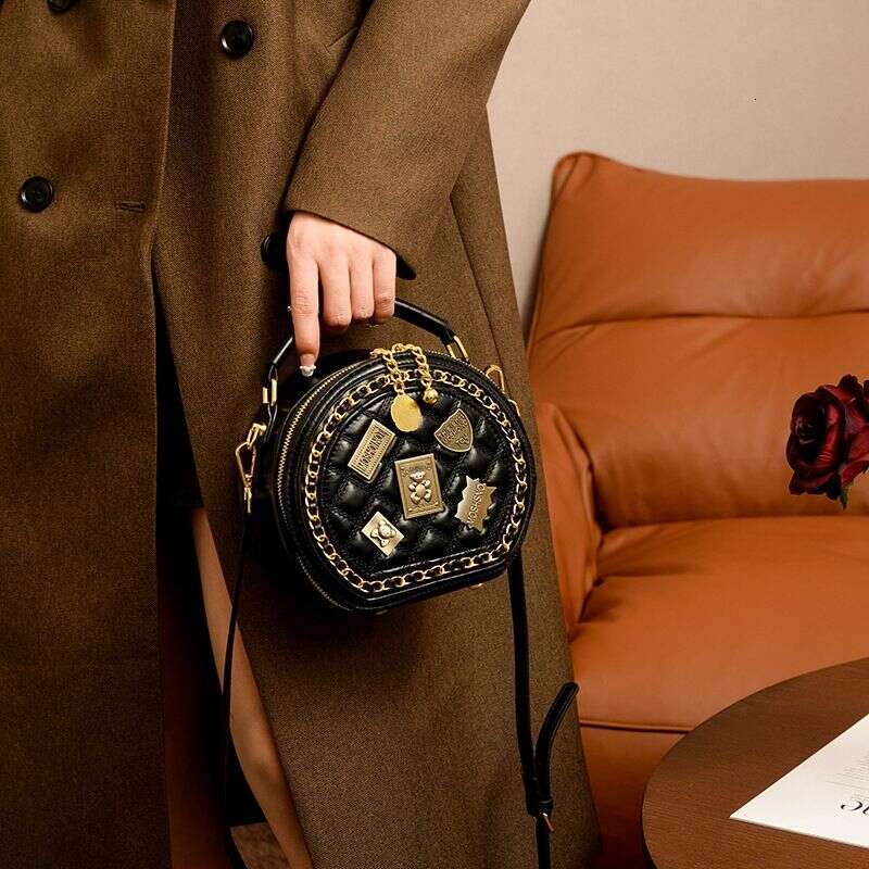 Xiaoxiangfeng New Korean Version Fashionable Personality Splicing Trend Single Shoulder Women's Crossbody Small Round Bag