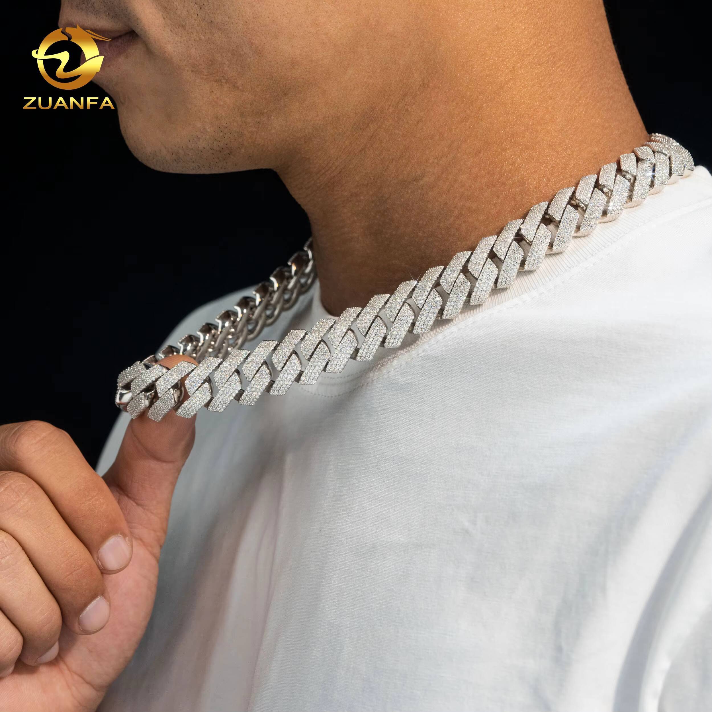 Iced Out Jewelry VVS Diamonds Custom Necklace Hip Hop 925 Silver Cuban Link Chain Moissanite