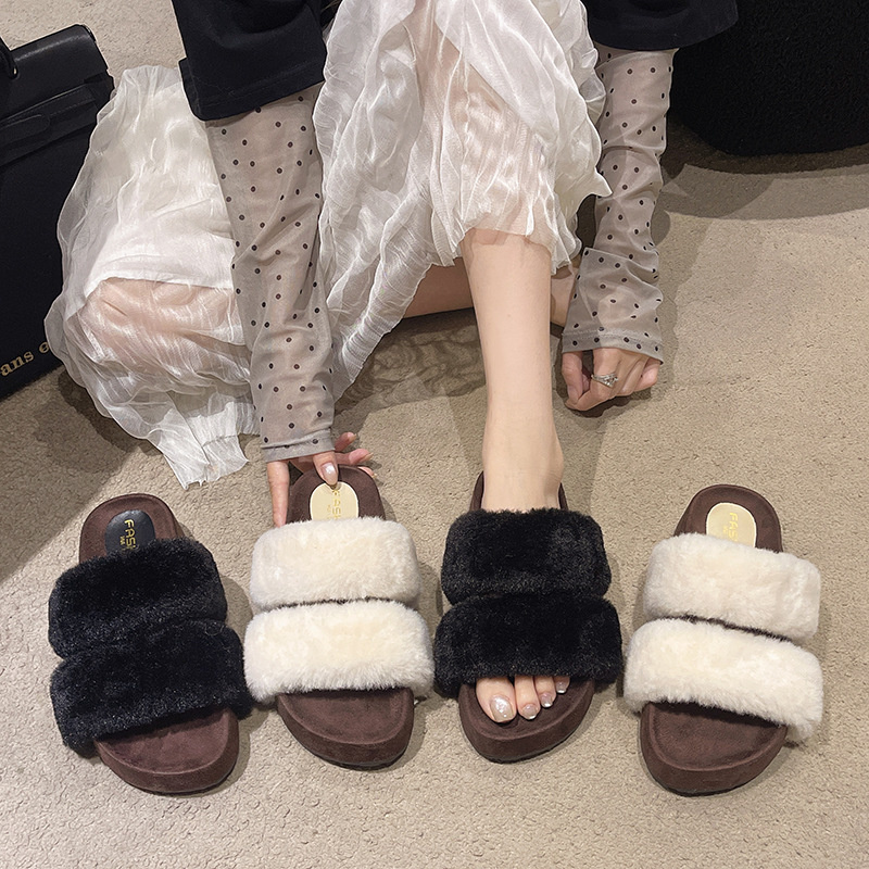 new Free delivery designer Women cotton mop Fashionable women's woolen slippers with velvet for home warmth and anti slip cotton slippers