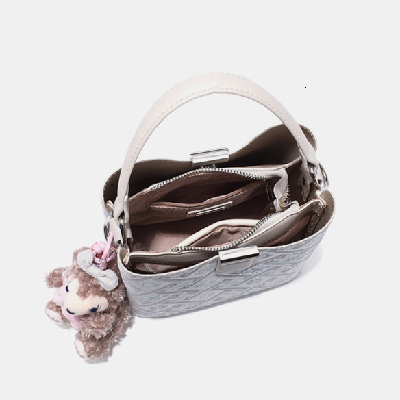 Free Shipping Designer Luxury Shoulder Crossbody Bag Bucket Bag New Atmospheric Handbag Brocade Commuting Bag Casual Fashion Shopping Bag