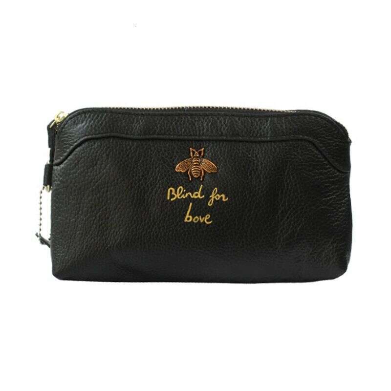 2023 European and American Exquisite Bee Hardware Leather Casual Large Capacity Hand Wallet Ladies Clutch Bag