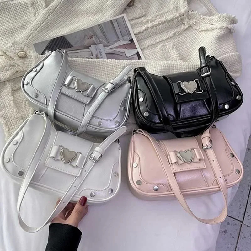 Fashion Women Shoulder Bag Y2K Armpit Bag Bolsos Pleated Underarm Bag Solid Color Messenger Bags Hobos Handbags 250818