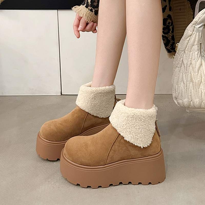 new Free delivery designer woman cotton boots Snow boots with plush fashionable and comfortable simple and warm boots