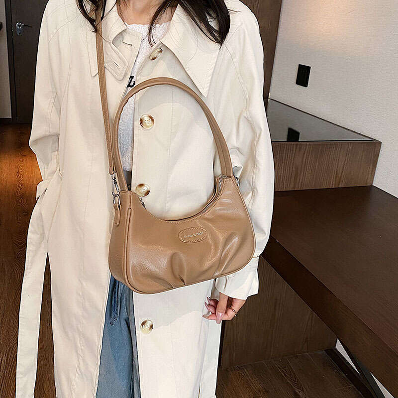 This Year's Popular Niche Design Bag Women's 2023 All-match New Product One-shoulder diagonal high-end armpit small square bag