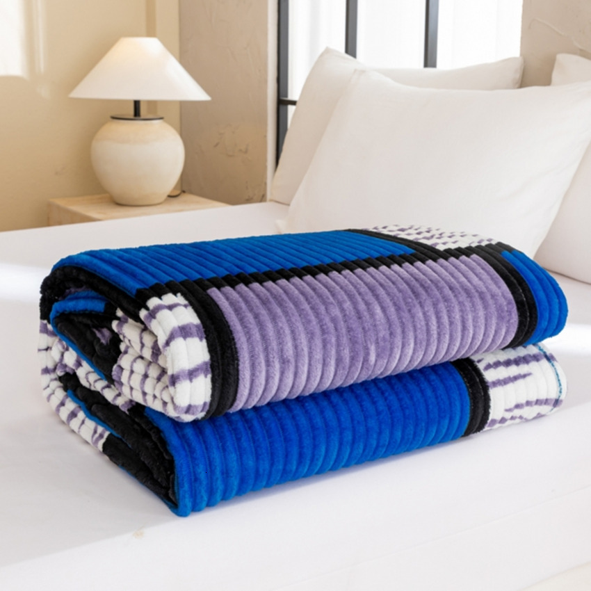 (Total) Chaotong Velvet 2024 New Striped Flannel Printed Checkered Blanket