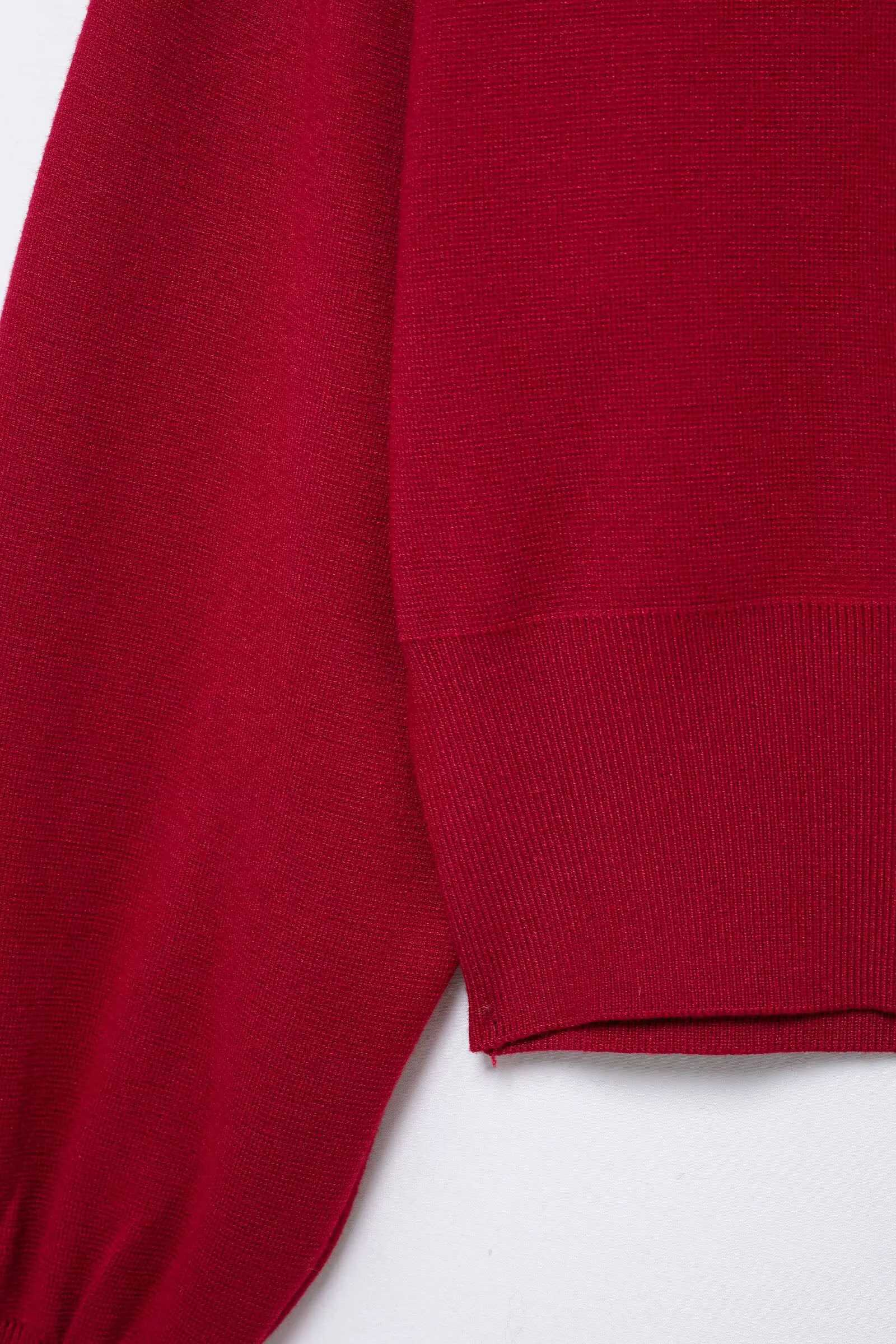 2025 New Red Heart Round Neck Short Lantern Sleeve Knitted Cardigan Sweater Jacket for Women Spring and Autumn XJ250819