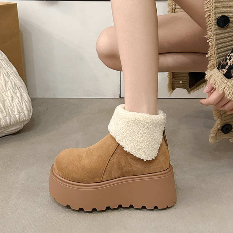 new Free delivery designer woman cotton boots Snow boots with plush fashionable and comfortable simple and warm boots