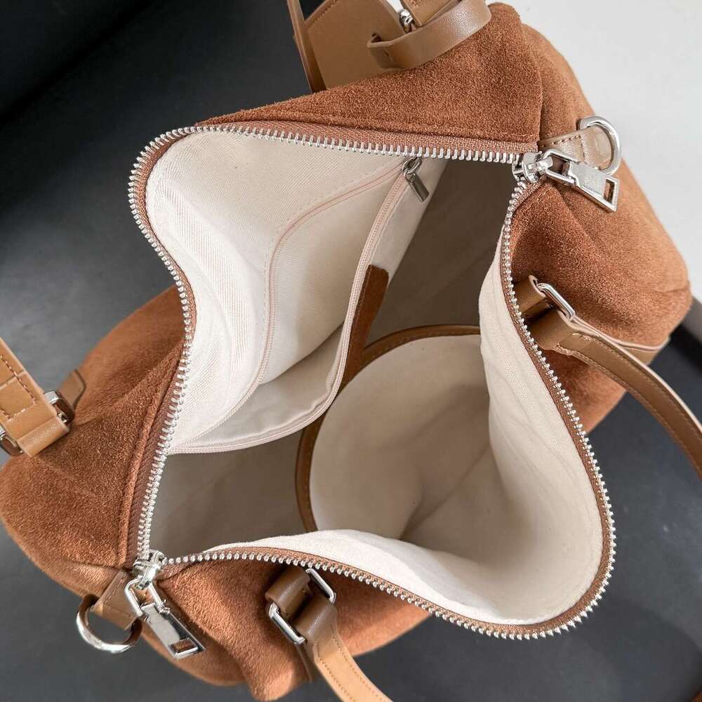 Designer Bag Tote Bag Shoulder Bag Handbag Spring Summer New Tote Women S Shoulder Crossbody Deer Leather Large Bag