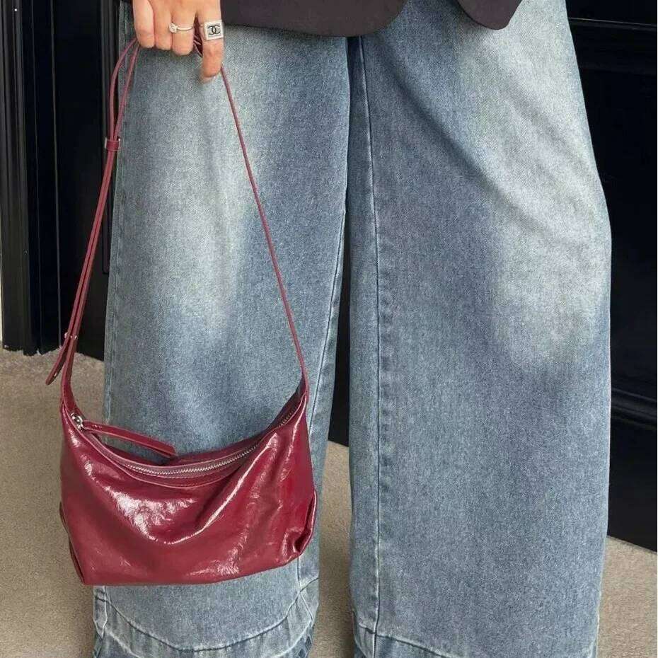 New Pleated Designer Wine Red Color Oil Wax Cow Leather Women Shoulder Small High End Cowskin Fashion Female Crossbody Bag