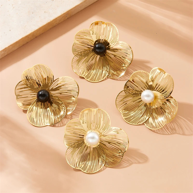 DIEYURO 316L Stainless Golde 3D hollow camellia Pearl Necklace Bracelet Ring Suit Women Girl Trend Non-fading jewelry Set 250818