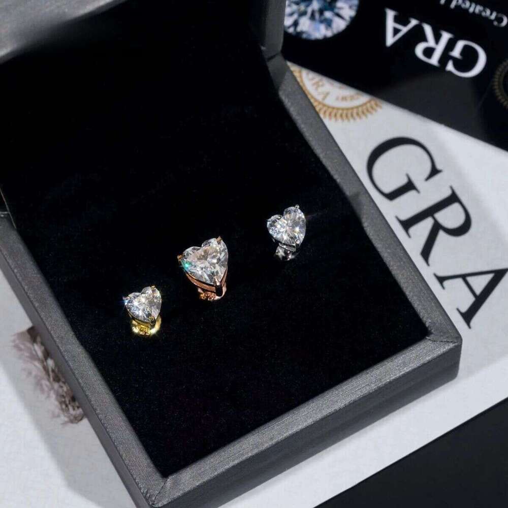 Fine Jewelry Women Sier Stud Pass Dia Tester Heart Shape Moissanite Earrings Ready to Ship