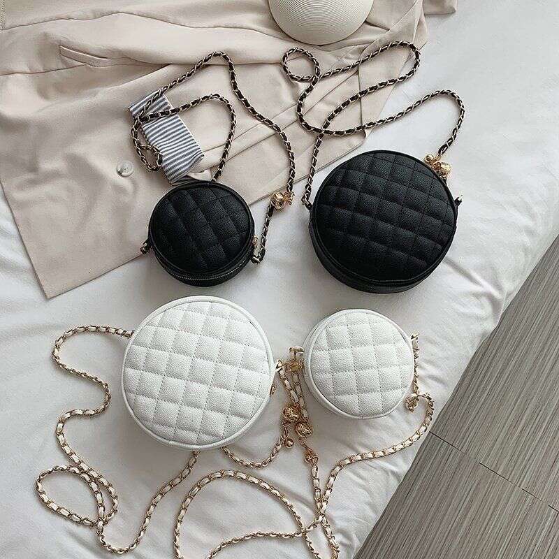 Fashion Women Messenger Bags Round bag Crossbody For Girls Chains Shoulder Bag Lady 2021New Small Handbag Design Sling