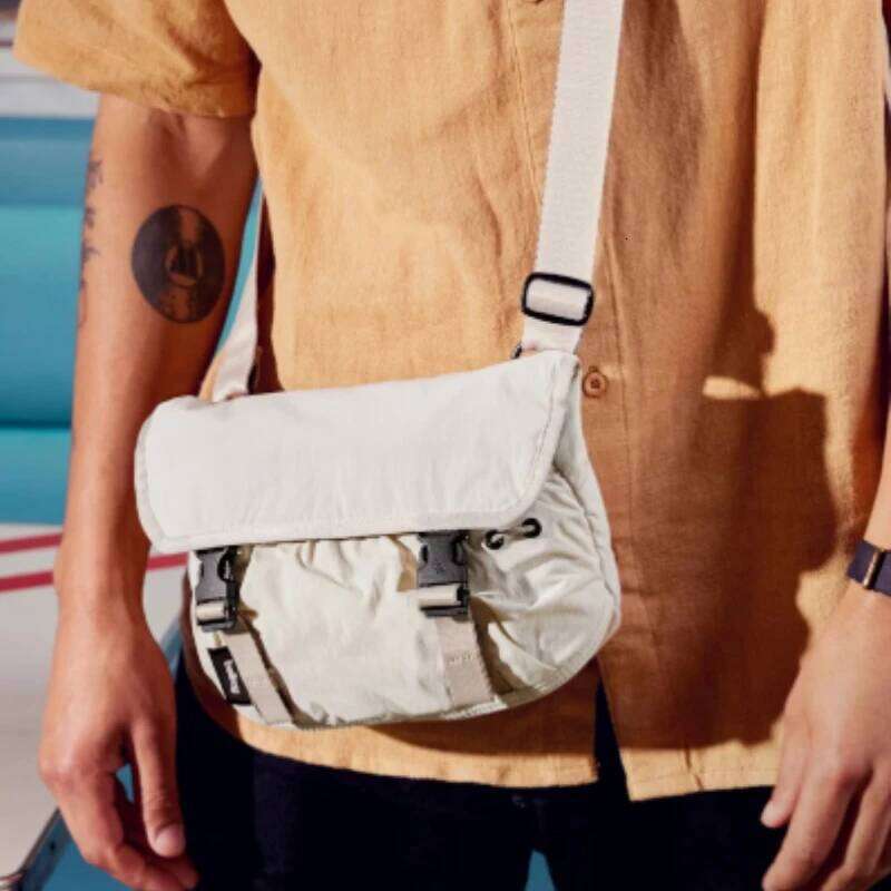 Cinch Messenger 6L Ultra Lightweight Functional Crossbody Waterproof Nylon Shoulder Bag For Travel & Daily Use