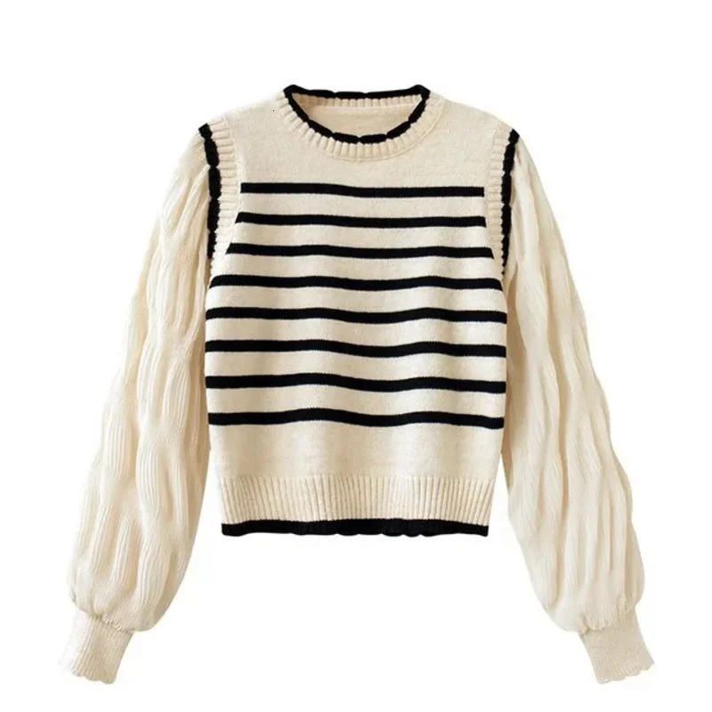 women Black and white striped twopiece knitted sweaters pring autumn Korean soft glutinous pullover sweater female 250819