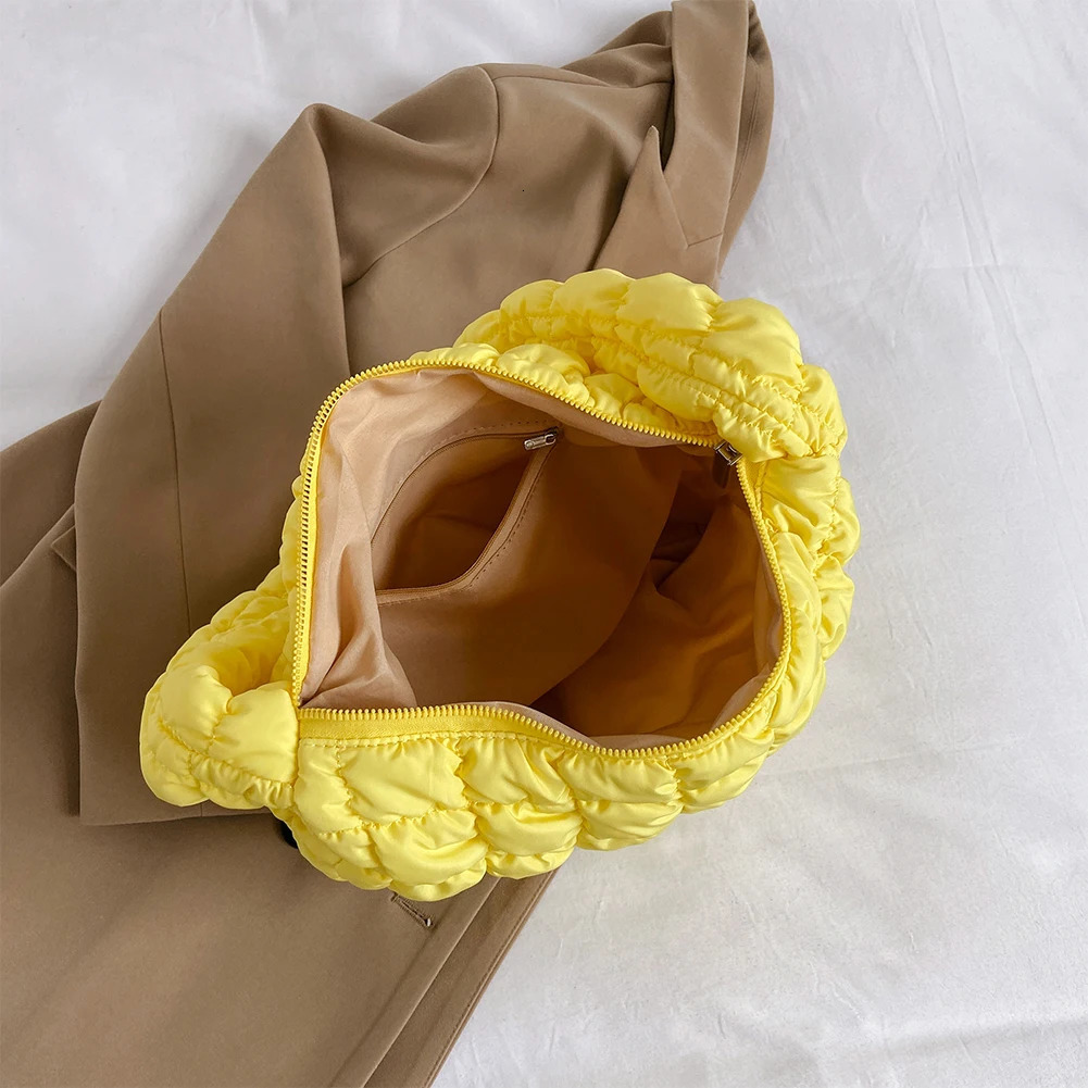 Women Shoulder Bag Quilted Pleated Ladies Crossbody Bags Fashion Large Capacity Temperament Travel Camping250813