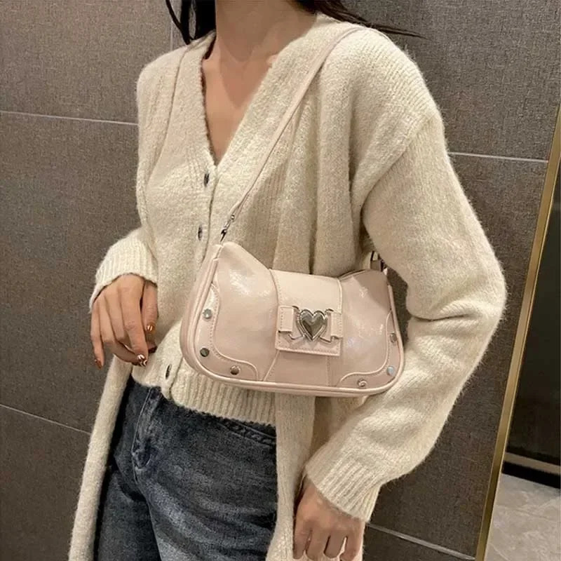 Fashion Women Shoulder Bag Y2K Armpit Bag Bolsos Pleated Underarm Bag Solid Color Messenger Bags Hobos Handbags 250818