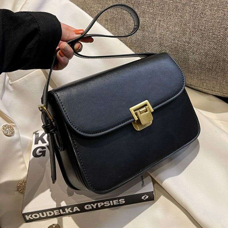 High-end Women's 2023 New Spring Fashion Simple Retro Shoulder Bag All-match explosive crossbody small square bag
