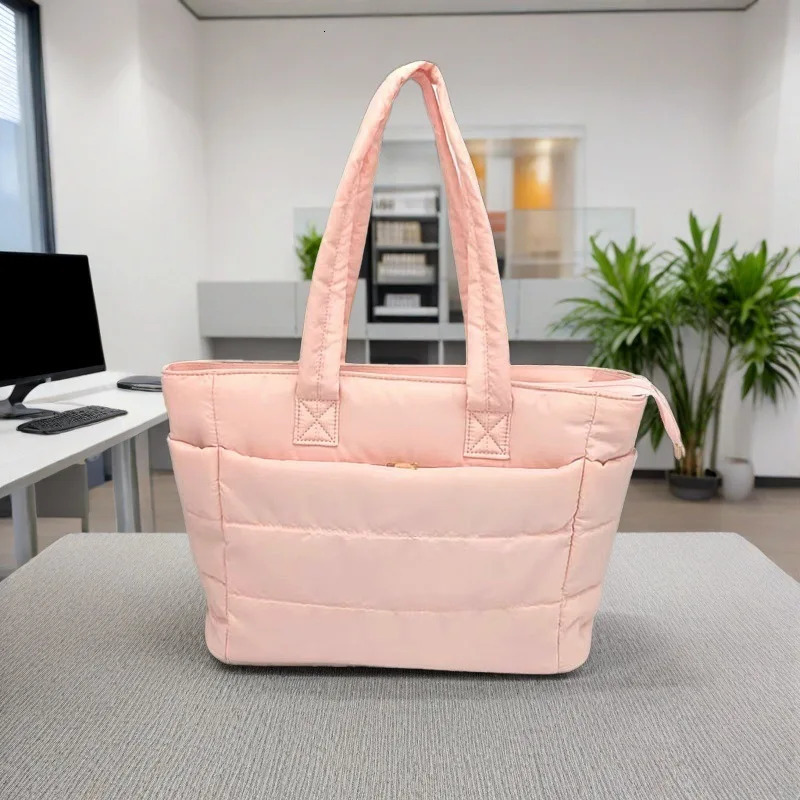 Womens handbag portable large capacity travel bag multifunctional outdoor sports storage tote bag 250814