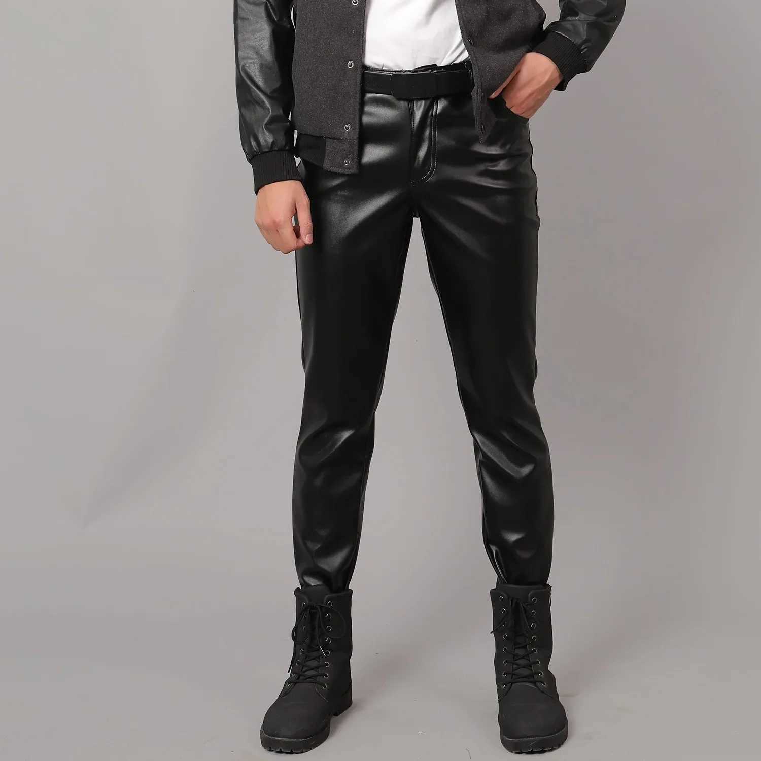 Red Men Moto Skinny Elastic Faux Leather Pants Black Gold White Thin PU Trousers Brand Men Clothing Asian Size 28-40 W250819