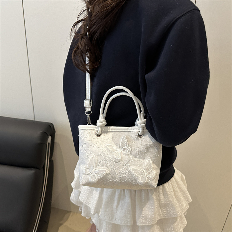 2025 Autumn Fashion Bag Korean Embroidery Large Capacity Single Shoulder New Women's Handbag Bow Casual Women's Crossbody Bag Designer Bag T
