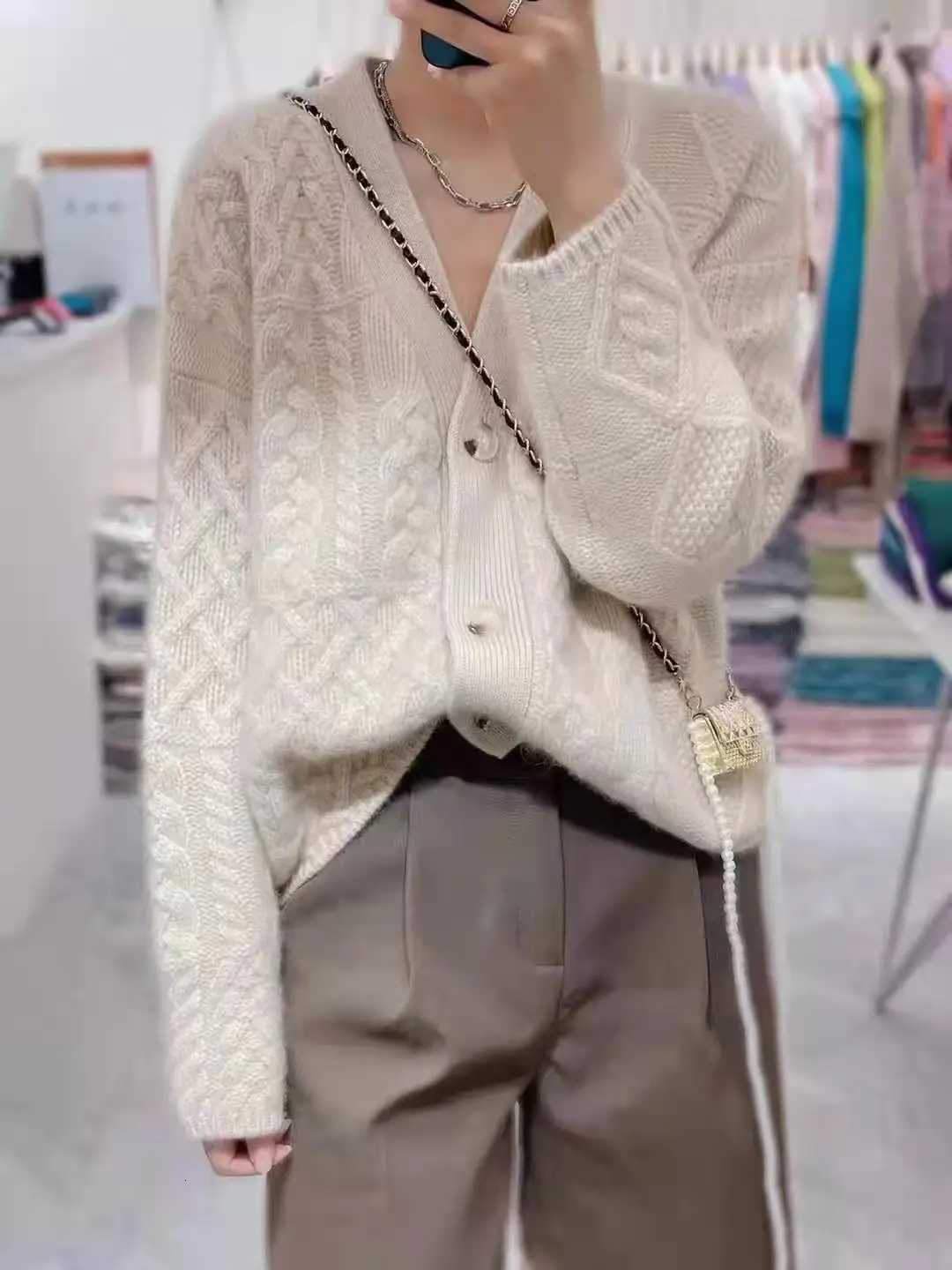 Heavy and Thick Twist Flower V-neck Cashmere Knitted Cardigan Women Autumn and Winter Lazy Loose Sweater Every Sweater Overcoat XJ250819