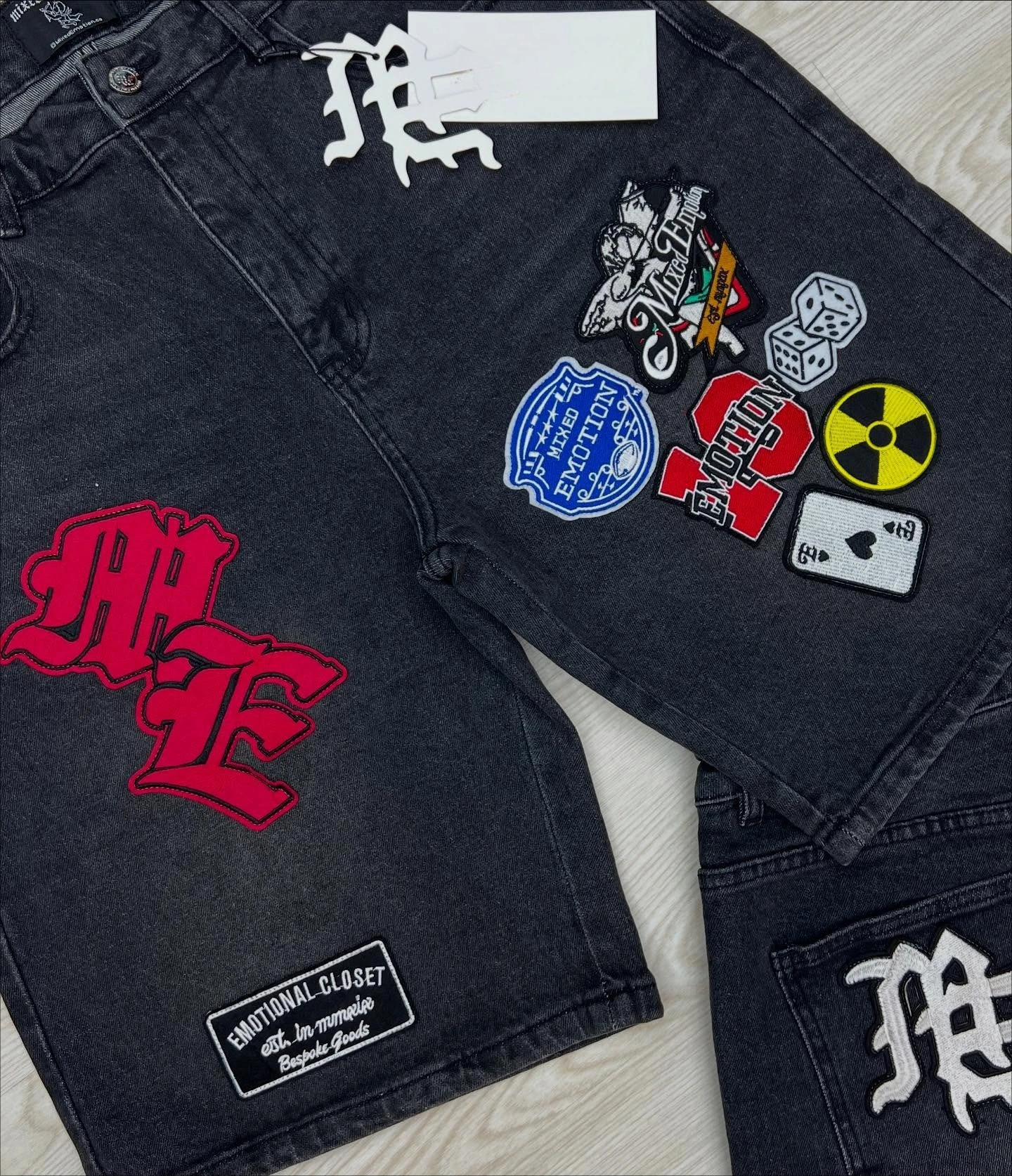 Streetwear Vintage Denim Shorts Y2K Jeans Hip Hop Cartoon Letter Embroidery Retro Black Baggy Short Low Waist Over The Knee Pant 250819