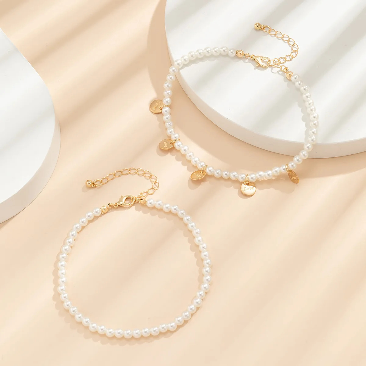 Vintage Round LOVE Engraved Pendant Anklet Womens Multilayer Pearl Beaded Anklets Girls Fashion Jewelry 250815