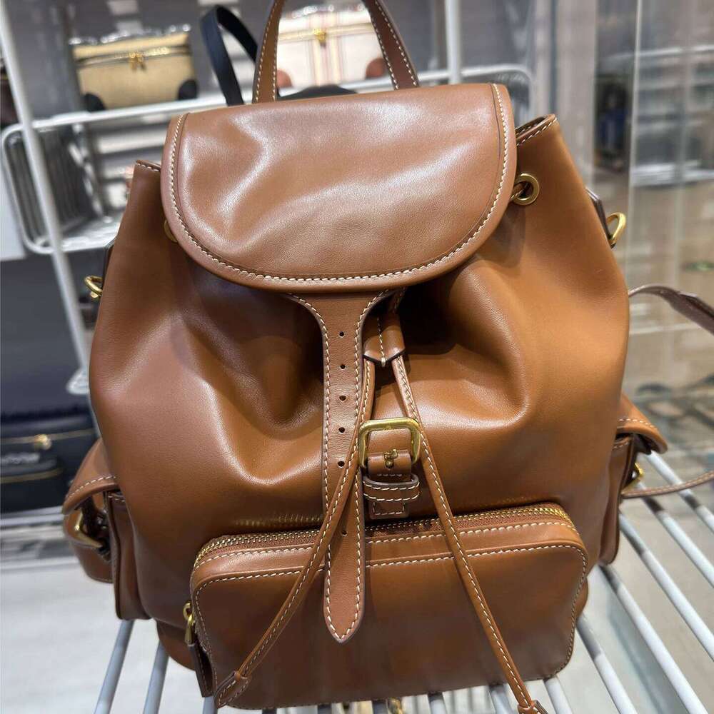 Hot Selling XHTY Genuine Leather Retro Backpack Female Bag Full-Grain Cowhide New Minority Advanced Feeling Fashion Commute Versatile Designer Bags