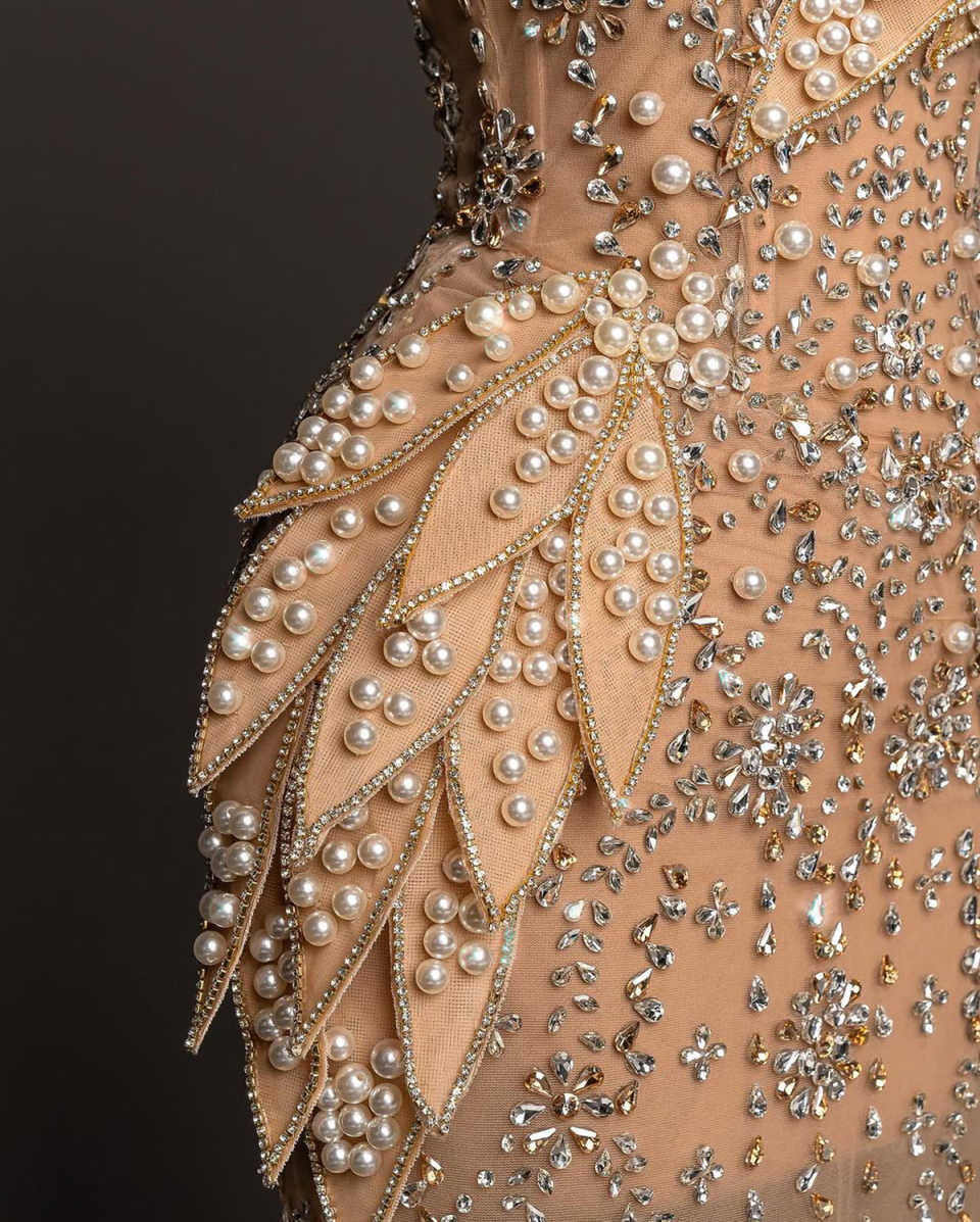 Stunning Crystal Pearls Mermaid Evening Dressses Sleeveless Beadeds Prom Gowns Dresses Couture Celebrity Customized Vestido De Gala