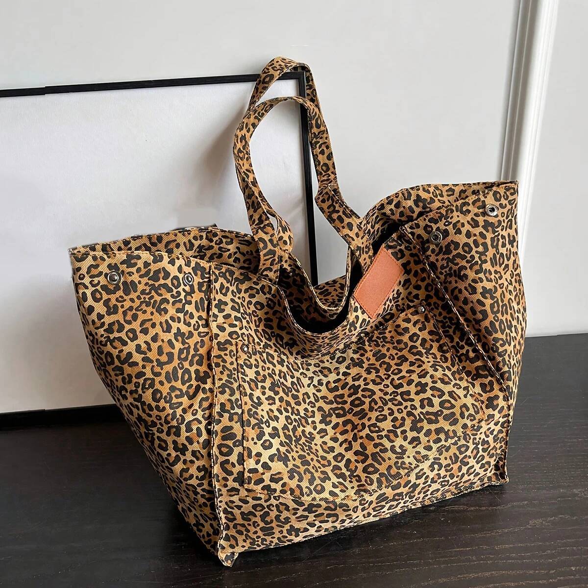 Fashionable And Personalized Large-Capacity Tote Multifunctional Leopard Random Print Shoulder Bag,