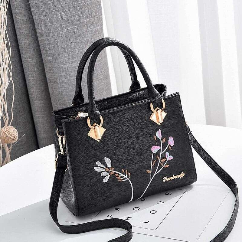 Shichen Bag Commuter Embroidered Women's 2023 New Fashion Handbag for Middle aged Mom's Bag Can Be One Shoulder